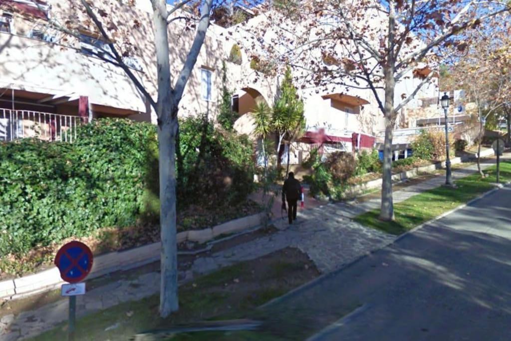 Estudio En Serrallo, Perfecto Alhambra Y Esqui Lejlighed Granada Eksteriør billede
